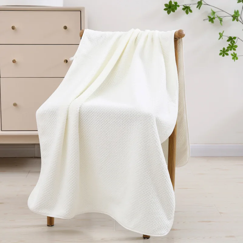 Microfiber Ultra Soft Highly Absorbent Bath Towel Lightweight and Quick Drying Towels for Body Multi Colors BathroomTowels
