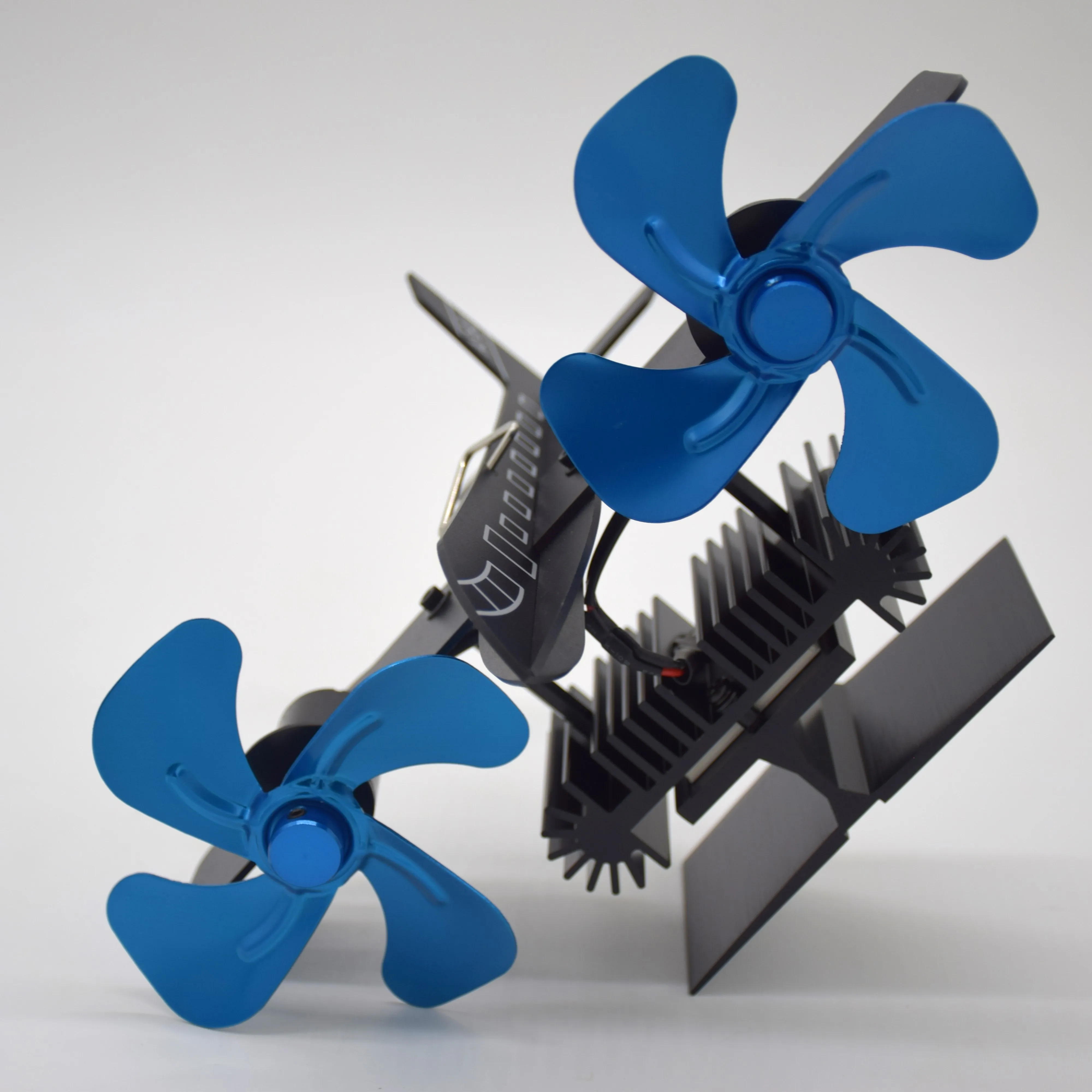 Winter Home Heater Wood Fireplace Twin Head 8 Blades Exhaust Ecofan Pellet Stove Heat Powered Fireplace Top Fan