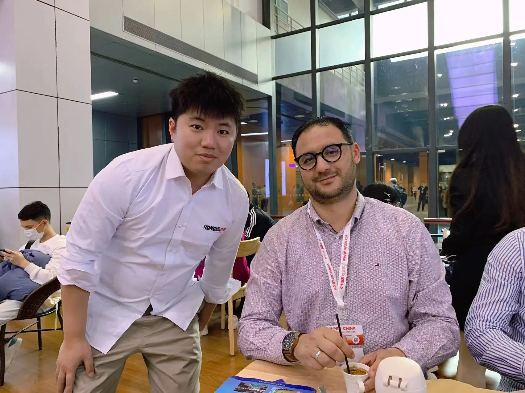 Hongniu laser hand held fiber laser welding machine with seam cleaning function 1000W