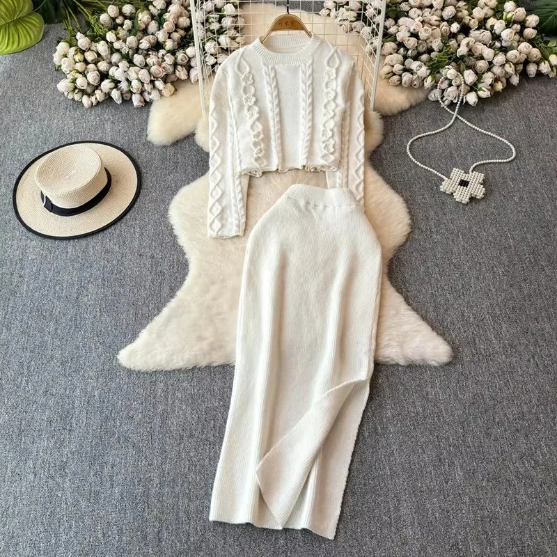 French Retro Female Two-Piece Set Casual Pleated Solid Pattern Single Shoulder Halter Top Open Half Skirt Knitted Autumn Loose