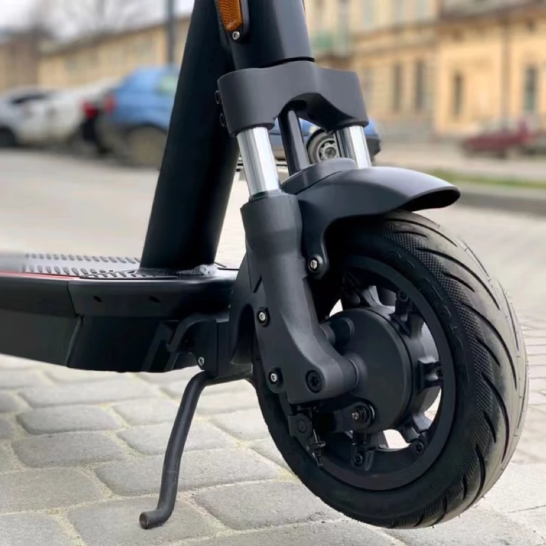 Hot Sale Electric Scooter Ninebot Max Plus for Sharing/Rental with 4G IoT Swappable Battery