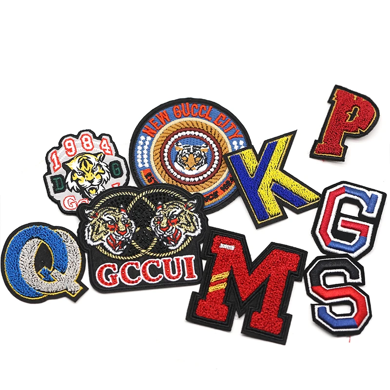 New Arrivals Chenille Letter Patch Round Embroidery Velcro Backing Embroidery Patch Hook And Loop Badges