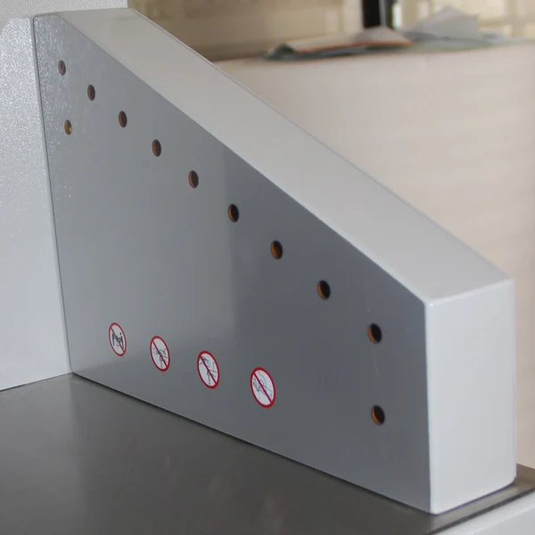 China Manufacturer 720mm Industrial Guillotine Paper Cutter Machine