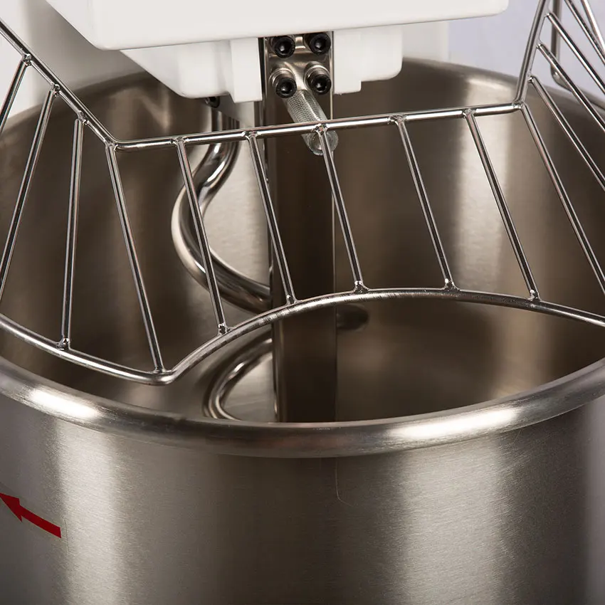 Automatic Stainless Steel Baking Equipment Double Speed Spiral Mixer 50Kg Flour 80Kg Dough Mixer For Pizza Bread Toast Making