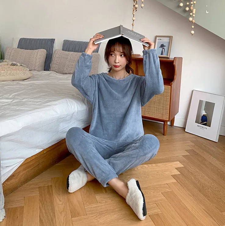 
Factory Price Fall Winter Ladies Coral Fleece Home wear Set Thicken Warm Women Flannel Pajamas 