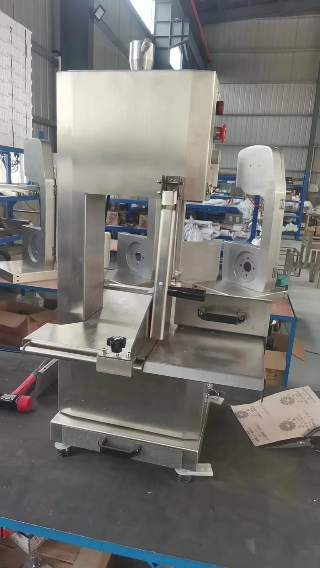 Full stainless steel 250model(1650mm) band saw machine/bone saw with powerful 1.5KW motor and imported British band saw blades