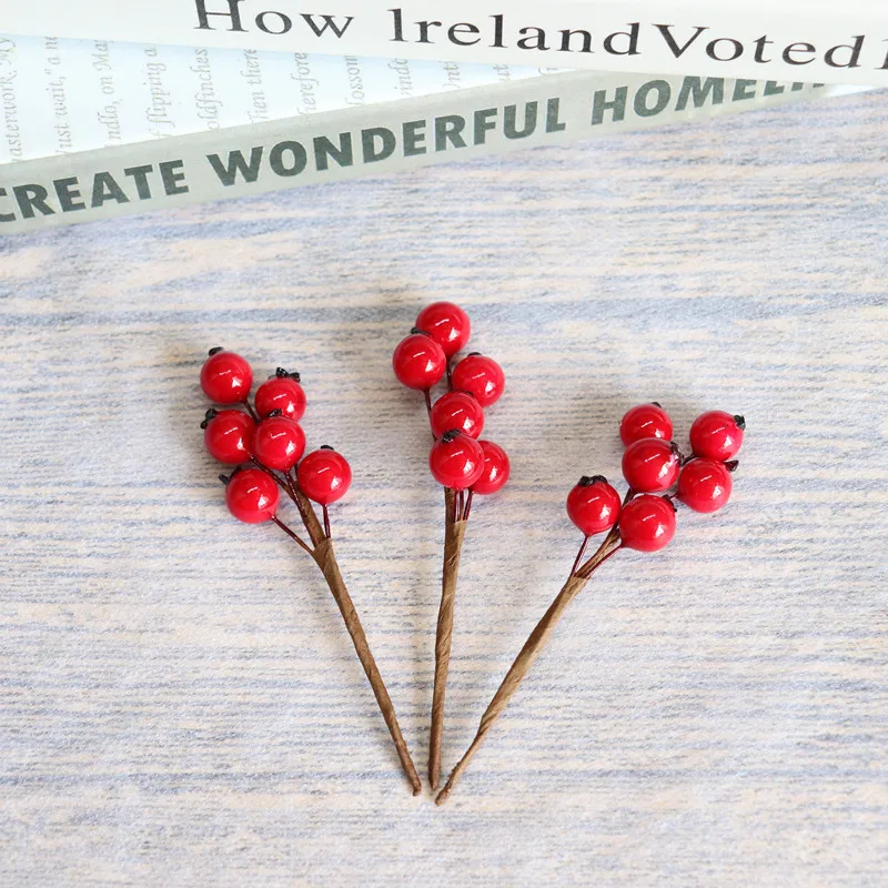 Cheap gold berry Artificial Christmas Decorative Red Berries Pick Decorations