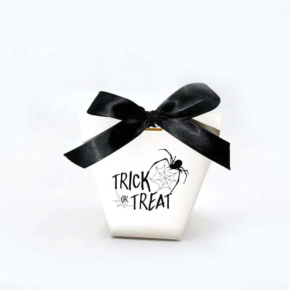 Trick or Treat Ribbon Spider Sweet Gift Favor Packaging Box Bag Paper Boxes for Happy Halloween Party Gifts Decor Package