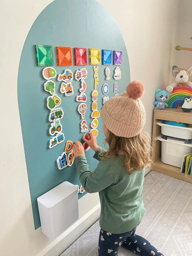 Best Selling Stick Magnets Custom Adhesive Chalkboard Pink Blue Self Adhesive Board Wall Decal for Kids