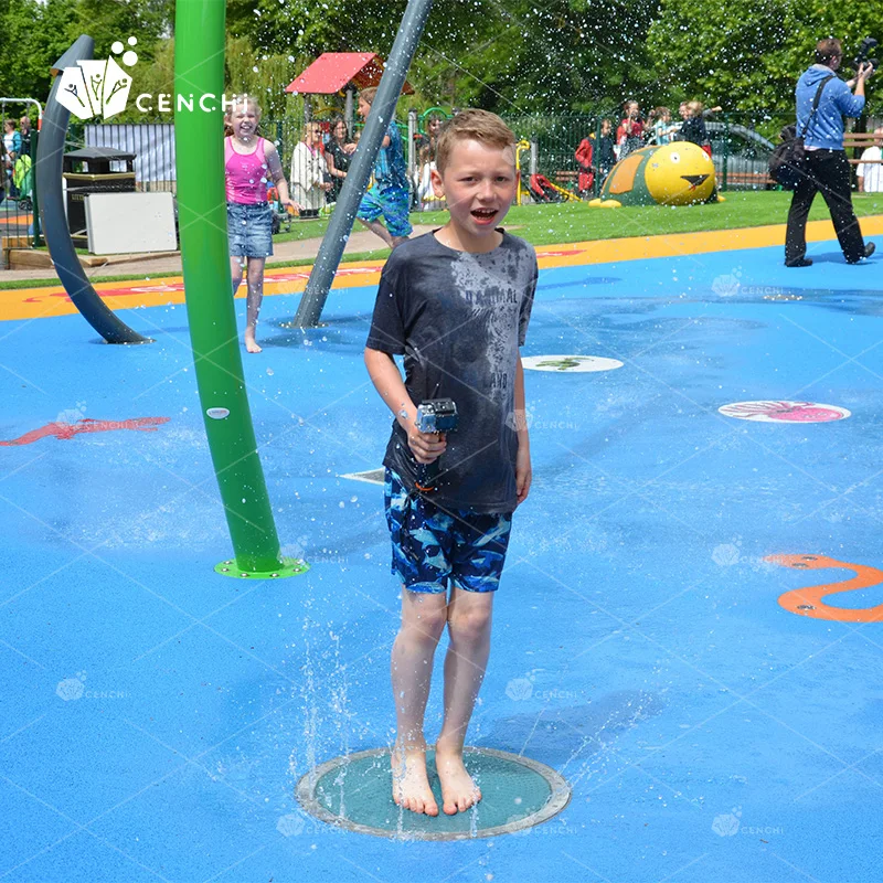 Cenchi amusement residential kindergarten camping interactive splash park playground public outdoor children swing facility