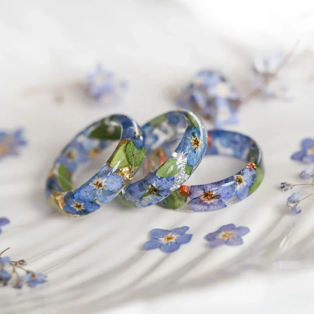 Most popular in 2023 unique nature simple and sparkling gold foil and silver foil blue floral resin ring
