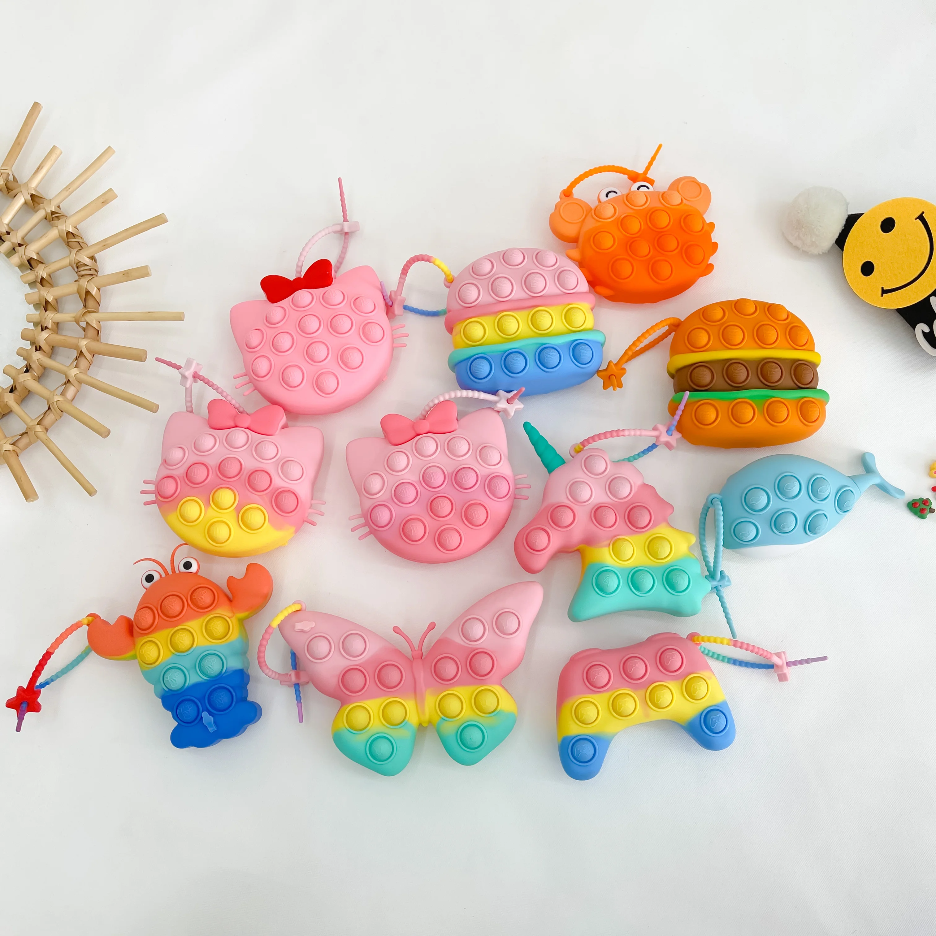 Рождественские игрушки 3D игровая консоль в виде бабочки единорог динозавр мяч антистресс популярные Сенсорные мягкие игрушки-сжималки для детей