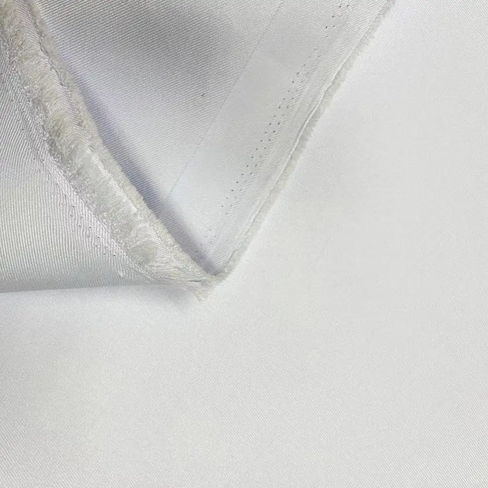 600D оксфордская обивка тканая Униформа и саржевая однотонная окрашенная ткань с английской вышивкой продвинутая