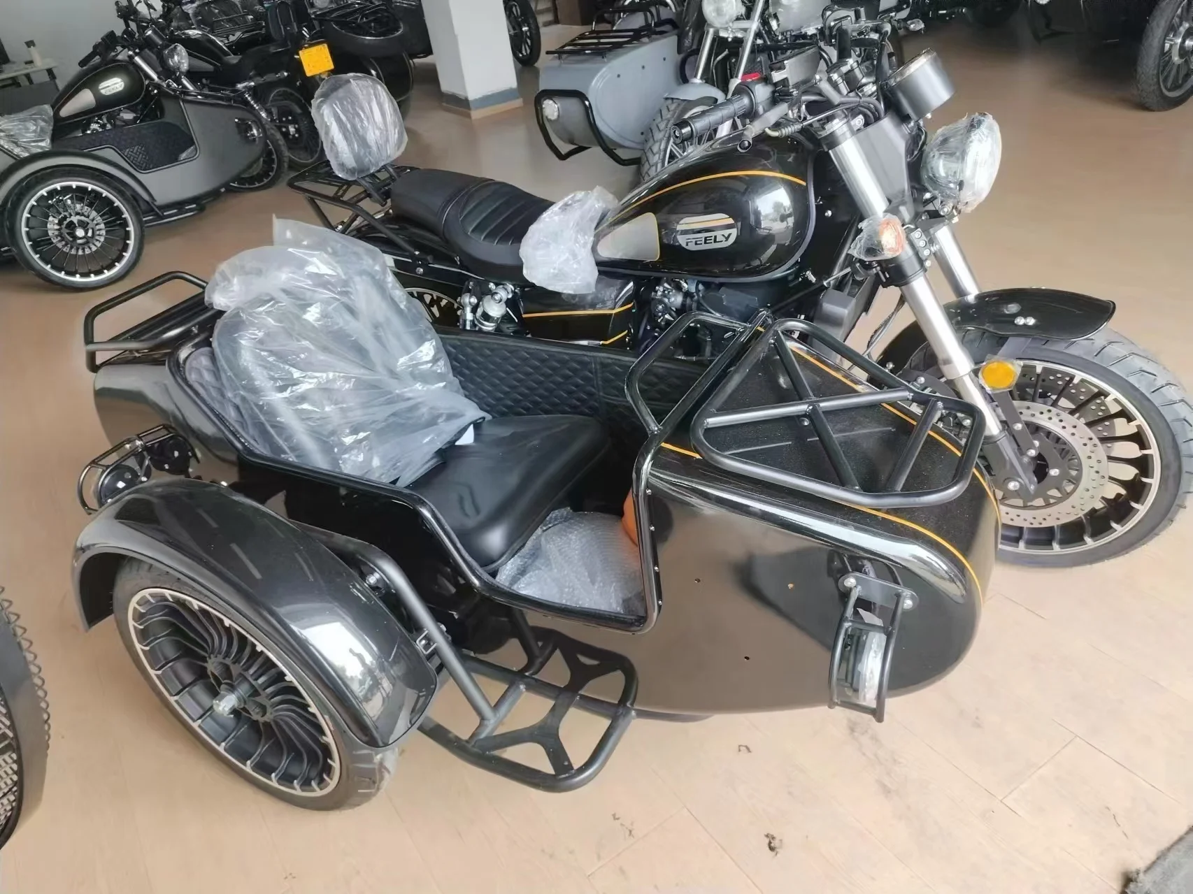 Factory price SAIMO 3-wheeled motorcycle 500CC water-cooled engine electric gasoline tricycle freight motorcycle