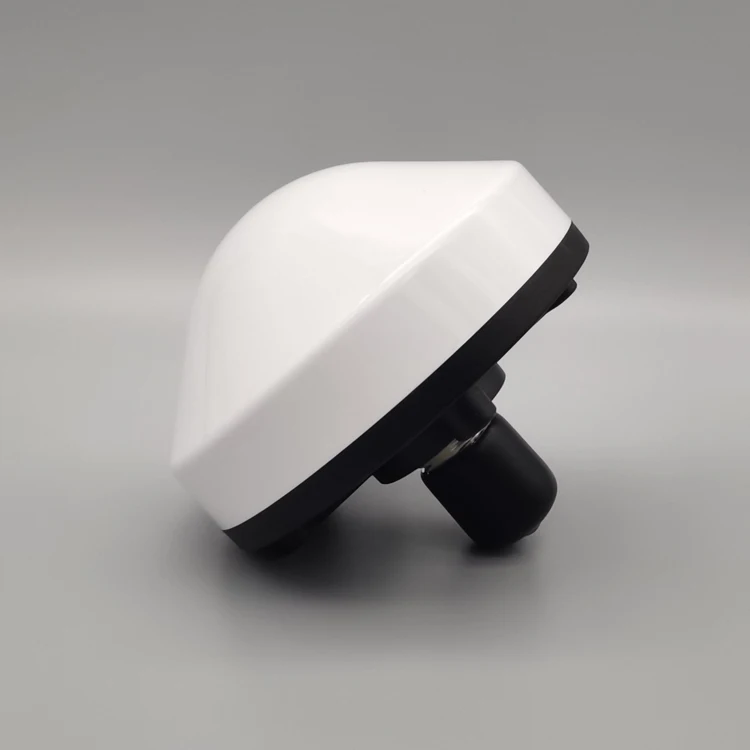 GNSS RTK GPS BDS GLONASS Three-system GNSS Receiver With N-F Connector GNSS RTK Receiver for communication base station