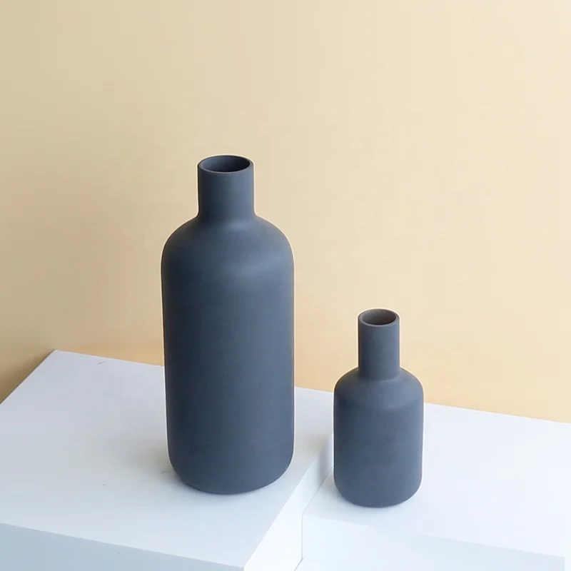 Wholesale Modern Mini Vases Pottery  Water Proof  Vase Ceramic Matte Color Vase For Home Office Tabletop Decor