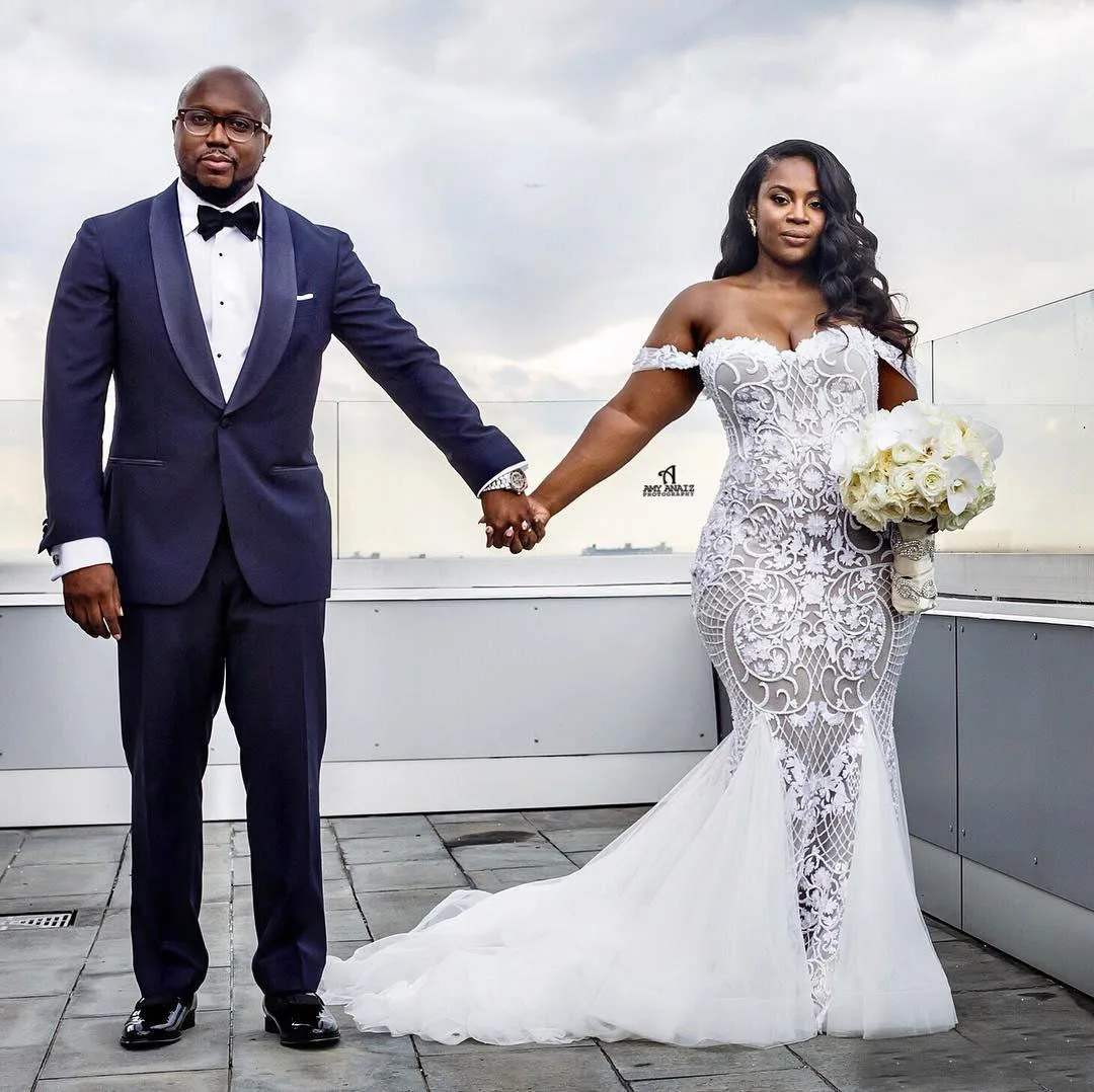 Ready To Ship Fashion Off shoulder Appliqued Lace Elegant Mermaid Long Bridesmaid Dress Plus Size African Wedding Dress