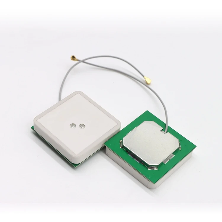 Glead 36*36*6mm GPS GLONASS BEIDOU Antenna,Active Internal GNSS Car Antenna Ceramics Chip Antenna For Tracking and Navigation