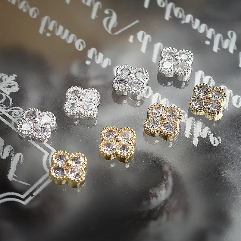 3D Lucky Clover Nail Decals Zircon Rhinestone Luxury Flour Leaf Flower Nail Art Charms