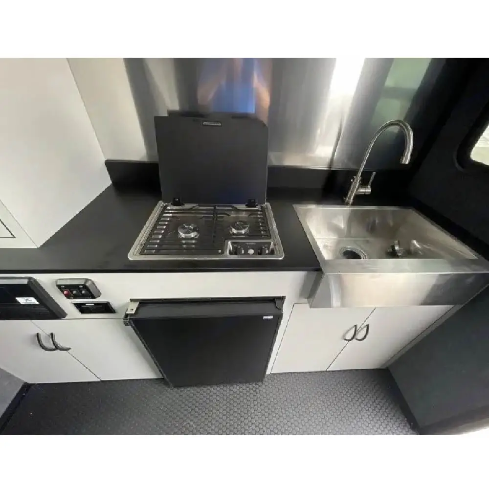 Independent Suspension and Large Tool Travel Box for Expedition & Expedition Camping 4*4 Small Off-Road Camping Trailer