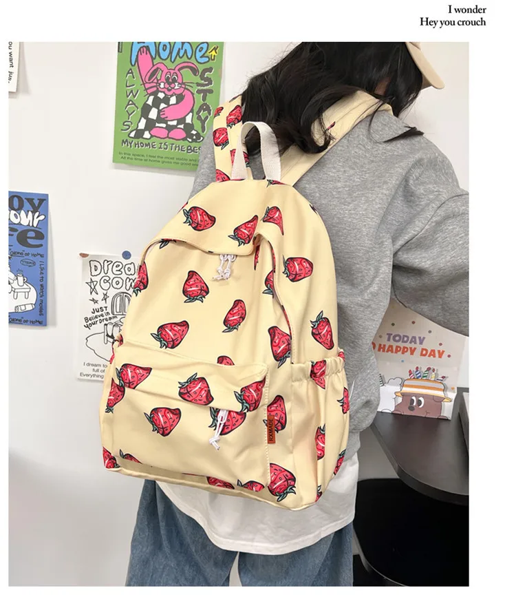Custom Large Capacity Backpack Strawberry Print Girl Student Shoulder Bag High Quality School Bags