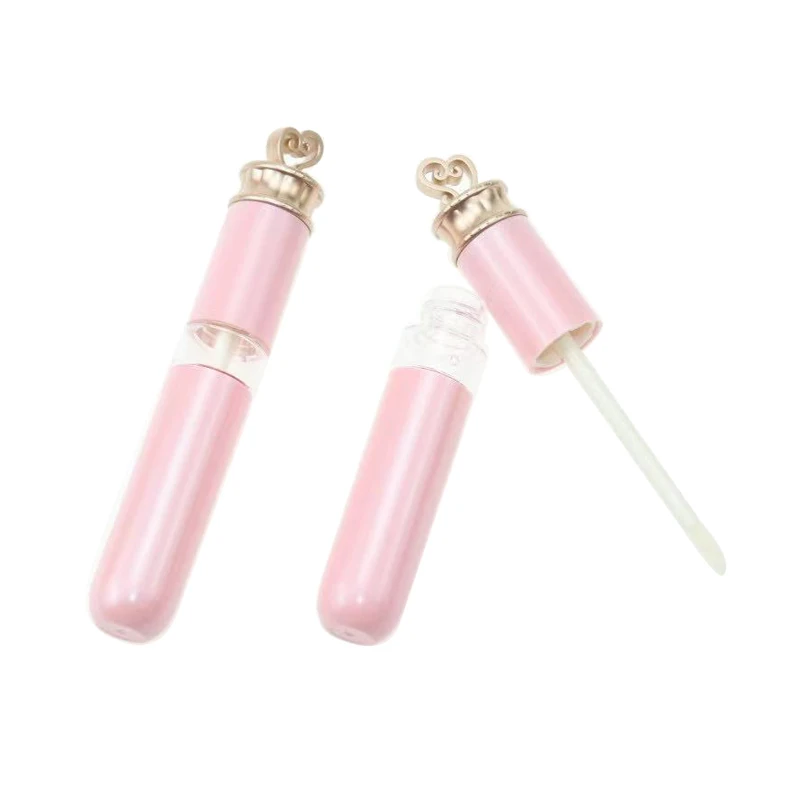 In stock unique pink top heart lipgloss tubes shape cap 8ml Empty heart shaped lip gloss tubes