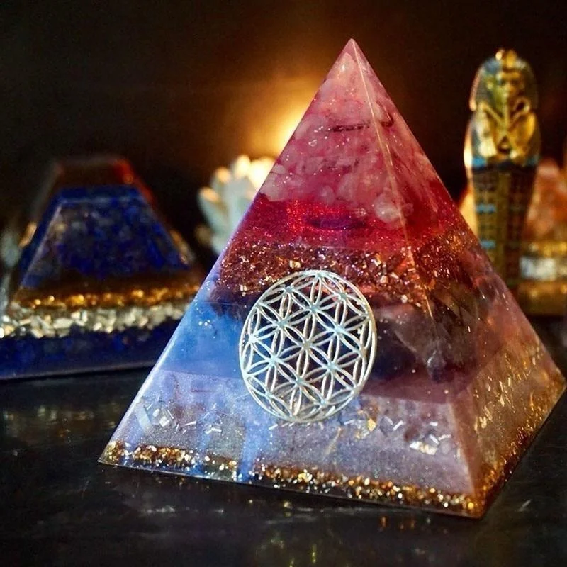 DT-PY0 Wholesale customized natural crystal pyramid ornament energy pyramid Ogan pyramid adjustment magnetic field secret weapon