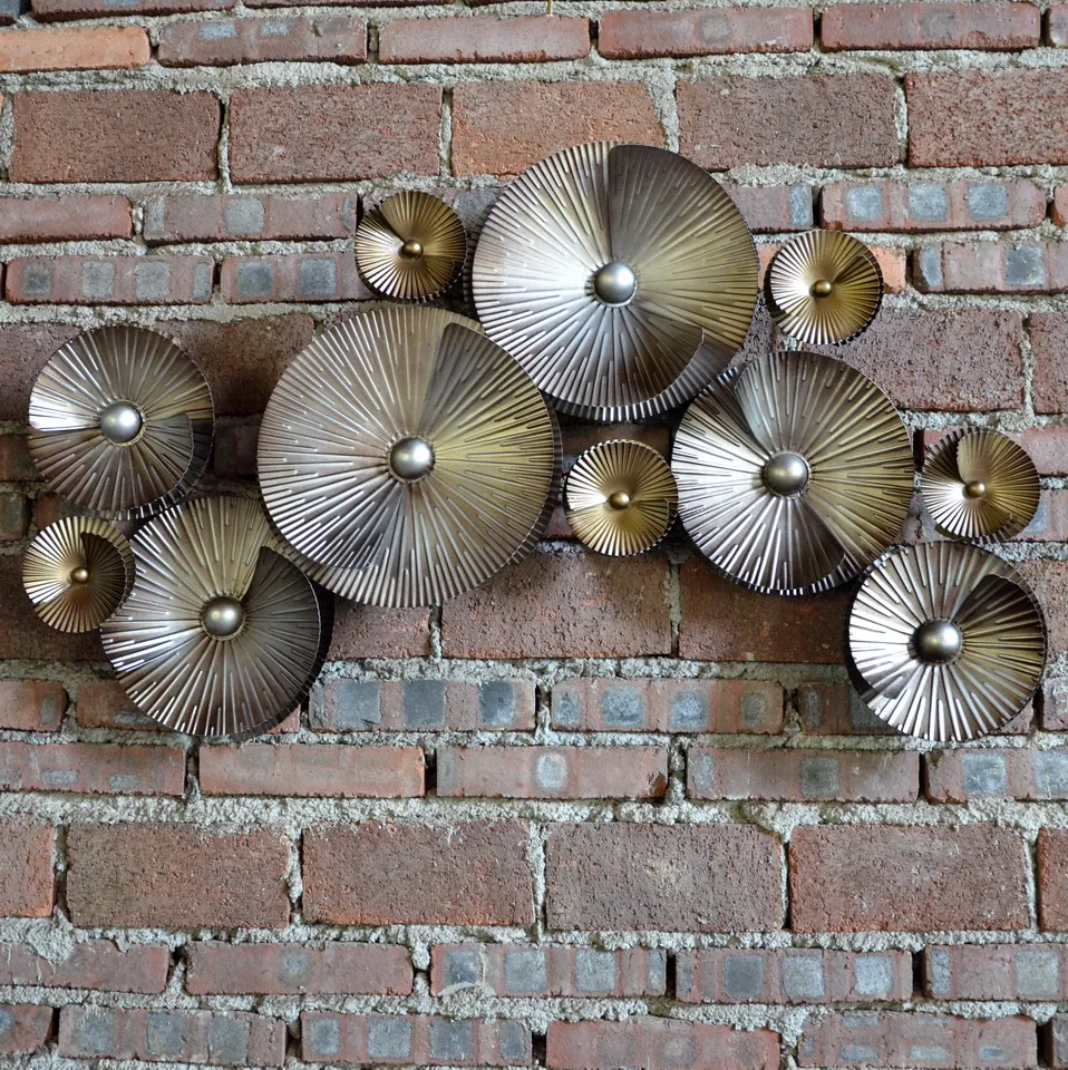 
living room wrought iron sheet circle Antique Metal Wall Art 