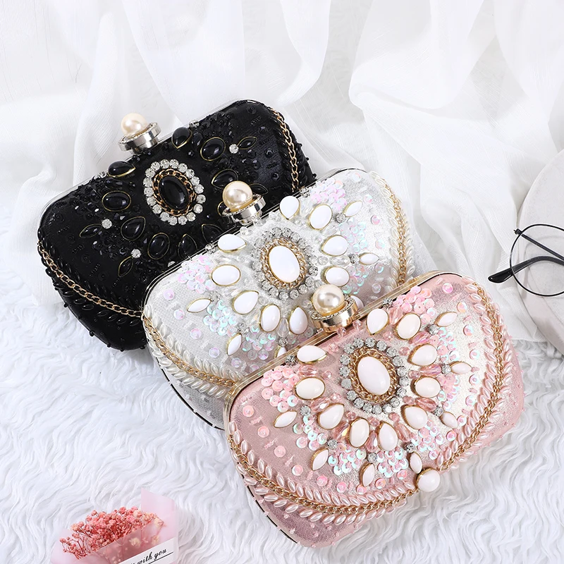 In Spot European And American High Quality Handmade Dinner Beaded Embroidered Pearl Button Dress Lady Party Bride Evening Bag