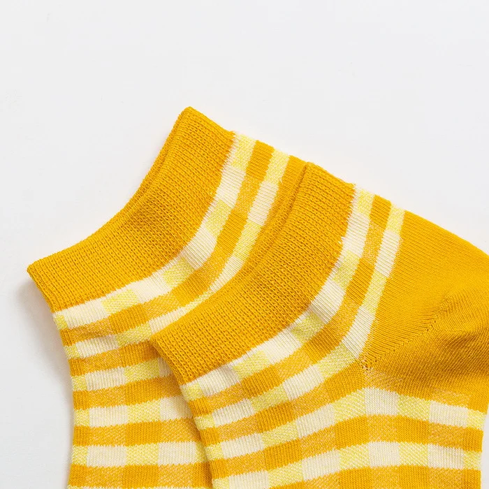 Woman Combed Cotton Printed Free Size Middle Tube Crew Socks Custom Logo