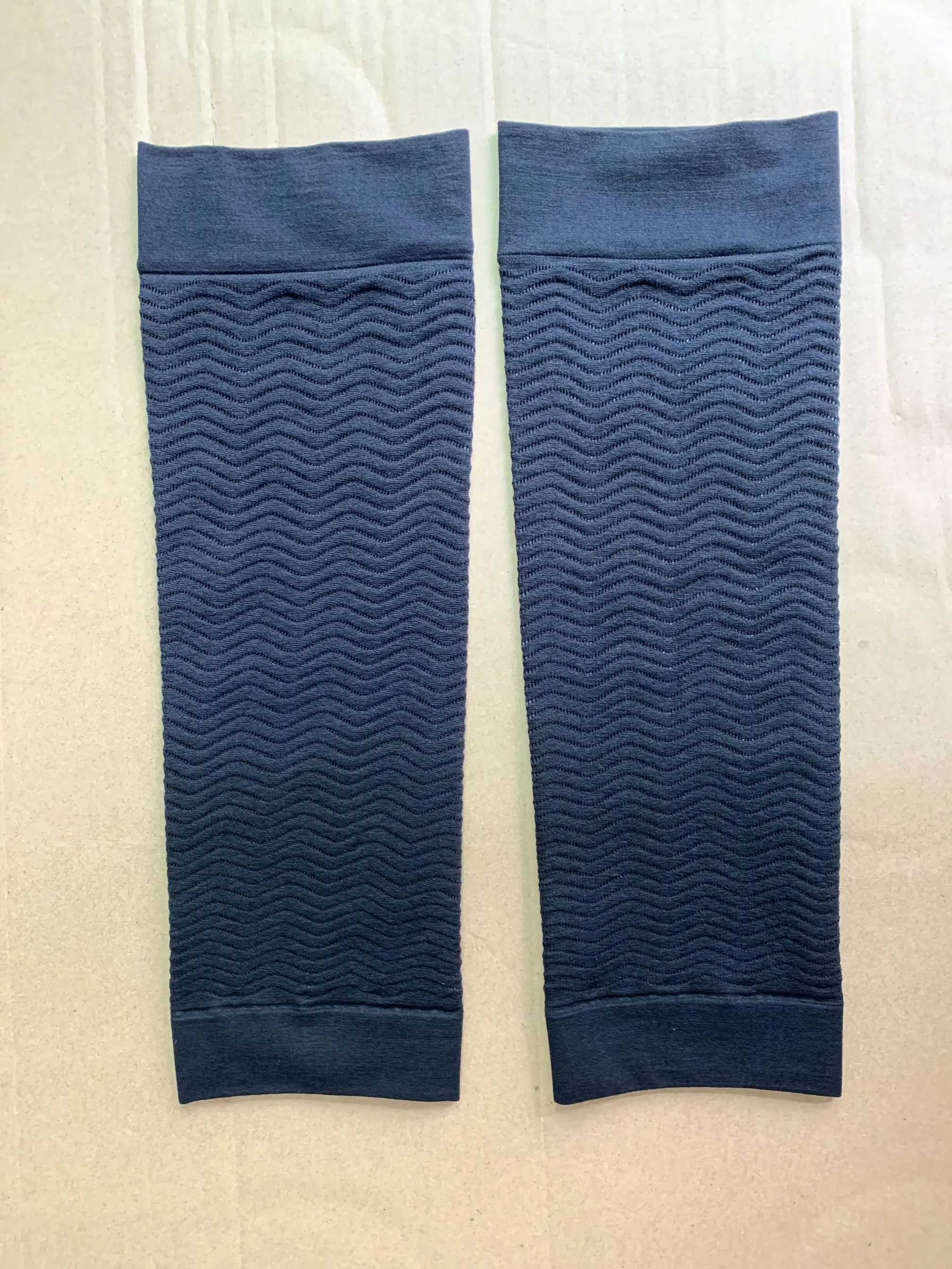 One Pair Arm Slimming Arm Shaper Fitness Workout Gym Arm Sleeve for Women