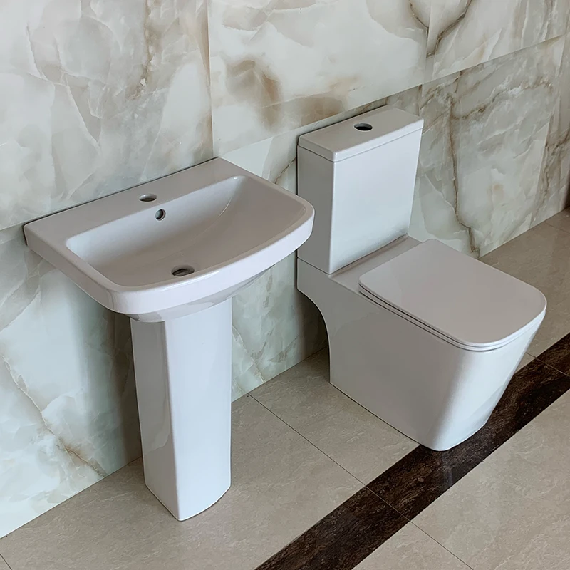 High grade white ceramic two piece modern style toilet for low price