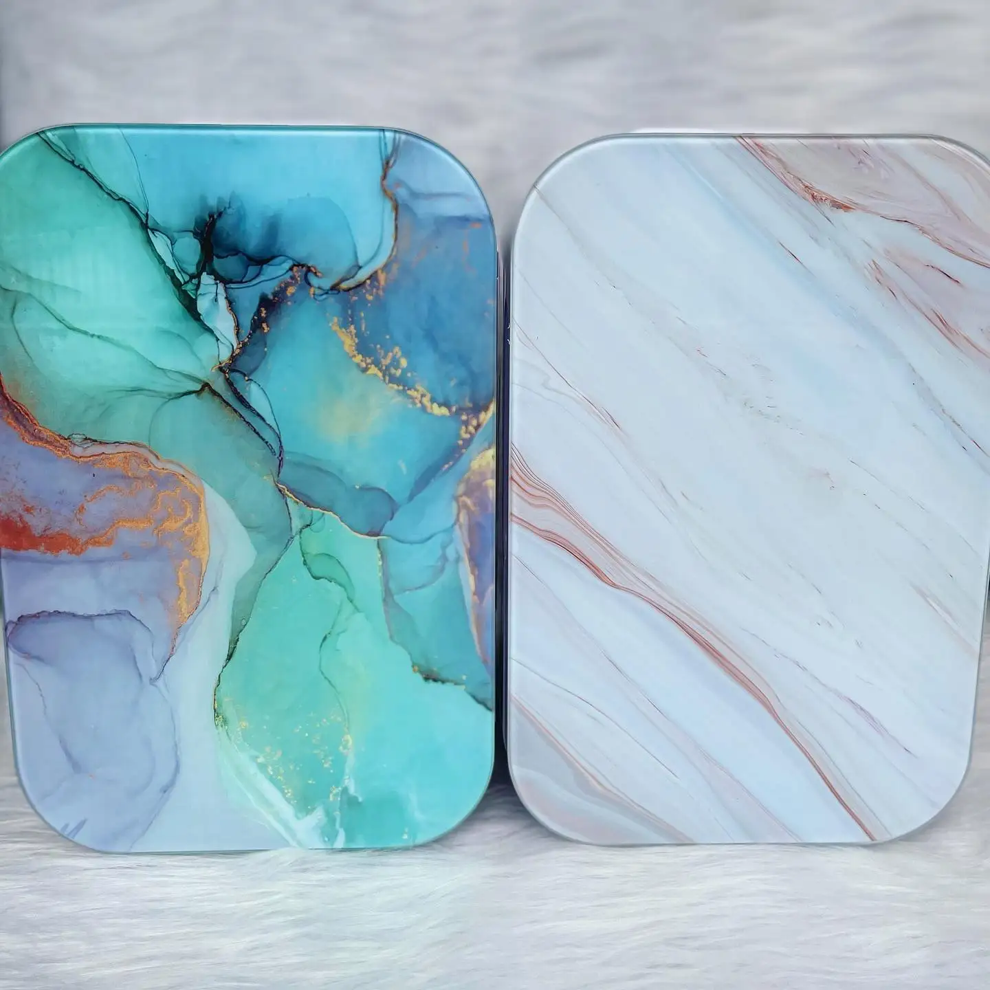 Hot Sale Electric Car Fridges for Camping Portable AC 100V-220V DC 12V Fridge Beauty 10 Litres Skin Care Mini Fridge