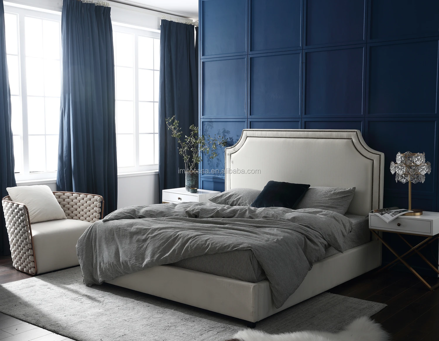 Amazing American Modern Home Furniture Blue Velvet Upholstered King Size Bed High-class Bedroom Set Elegant Fabric Double Bed