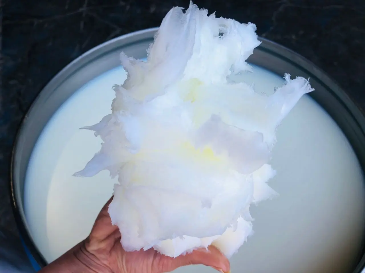 99% г., белый вазелин высокой чистоты, упаковка 20 кг, уход за кожей, прямая продажа, горячая Распродажа из соединенных Арабских Эмиратов