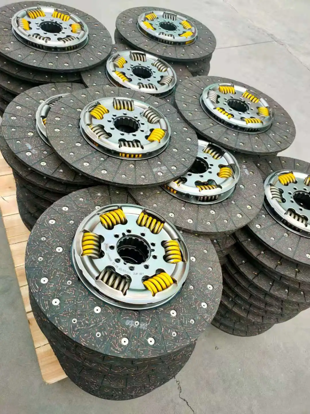 Transmission System Copper Clutch Disc for Truck clutch friction plate