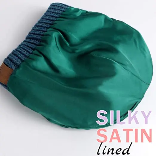 Winter Knitted Satin Lined Green Color Beanie Hats for Women Slouchy Cable Beanie Silky Soft Washed Warm Hat