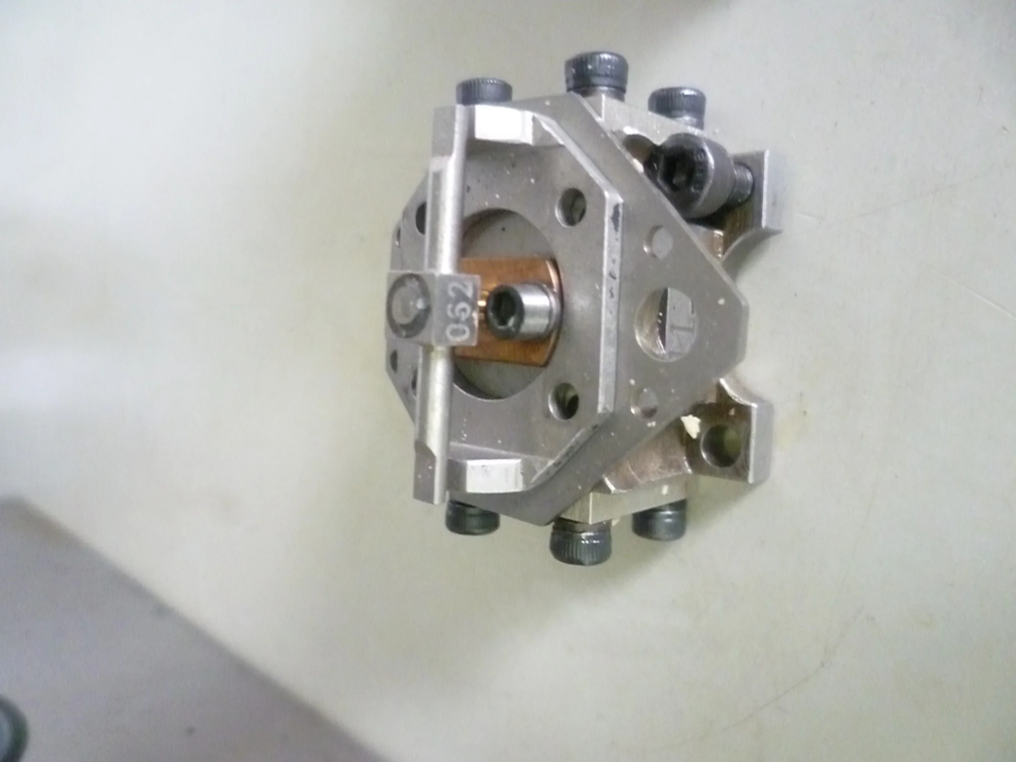 China Macroway 30 series servo valve with quality good ram pump gdw-929s product performance