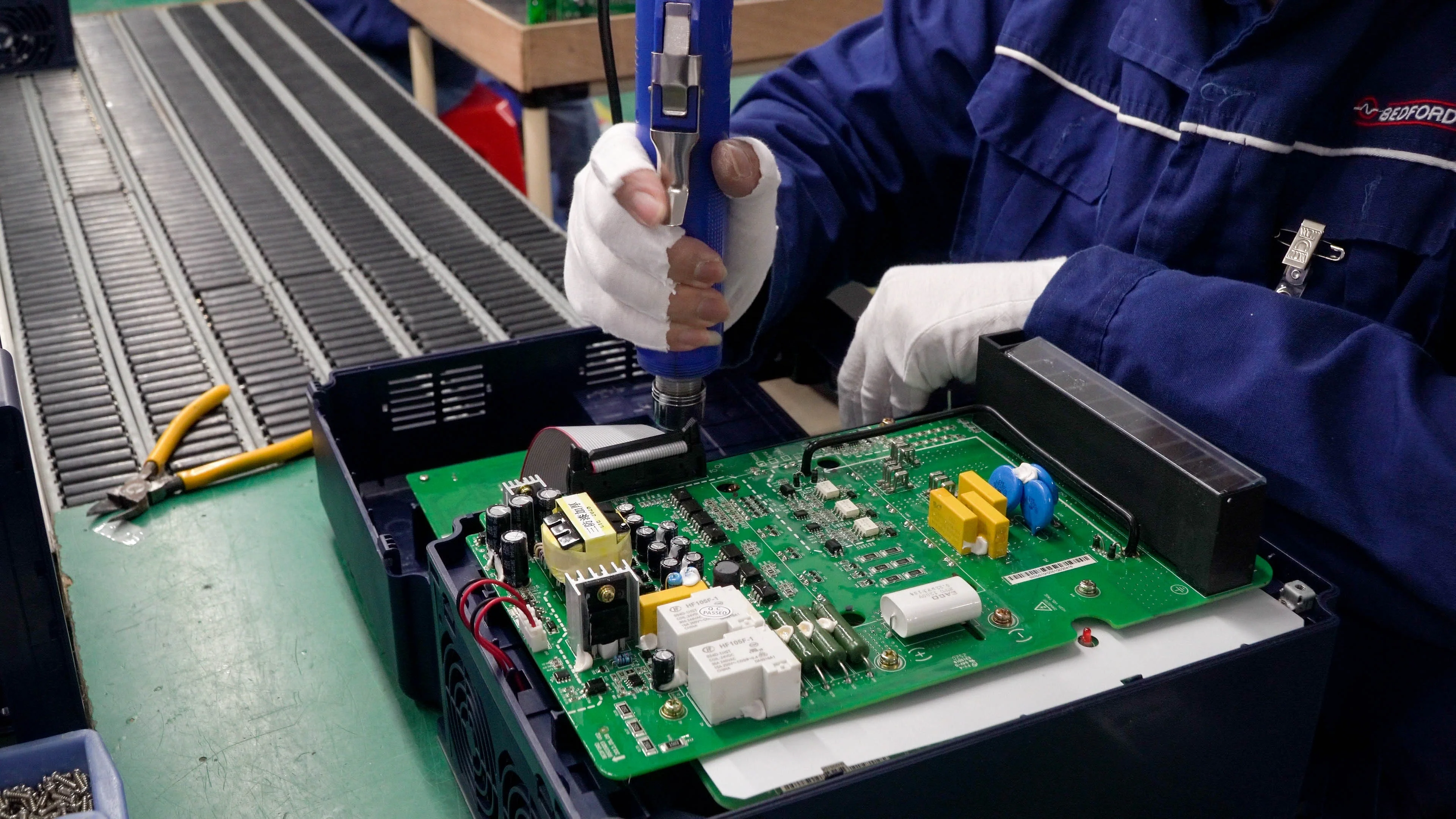 China 380V 0.75KW Solar Pump Inverter High Quality Deep Well Solar Water Pump Inverter for Irrigation