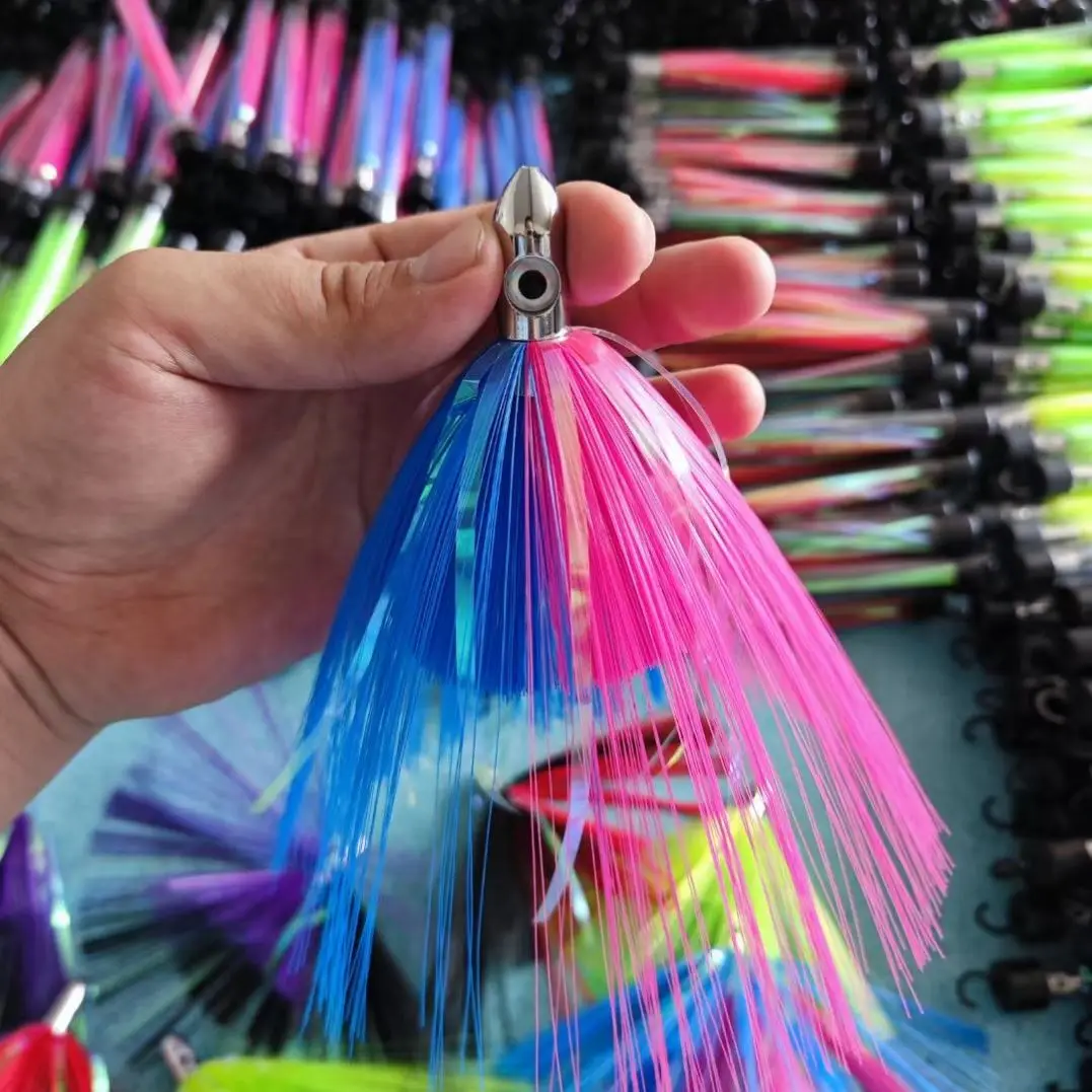 Factory Wholesale 6.5inch Trolling Lure With Nylon Hair For big Game Fishing Lure  Islander Lures