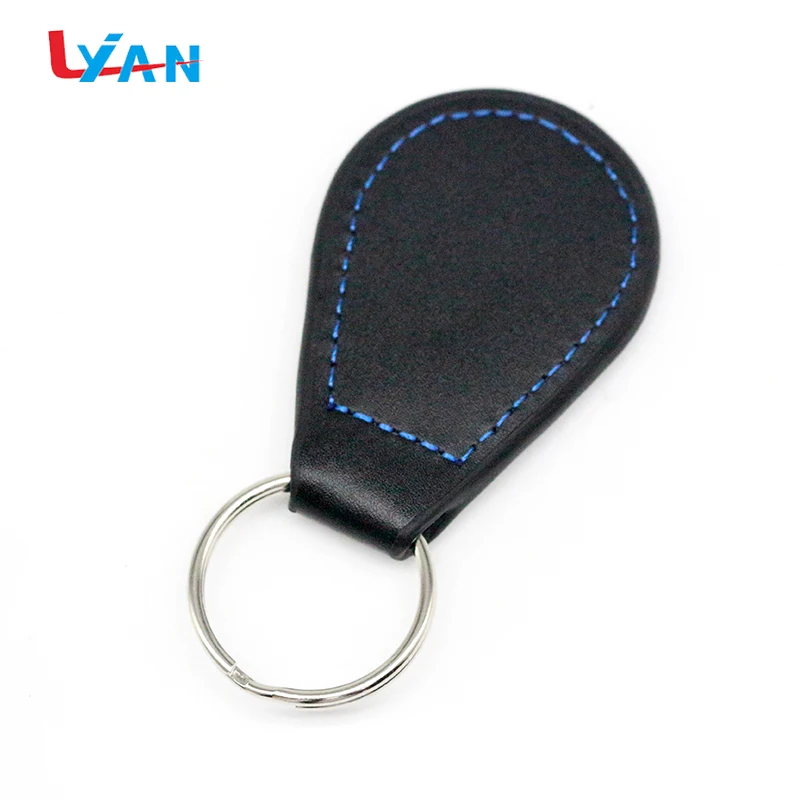 
Low moq custom black leather keychain with car brand logo 