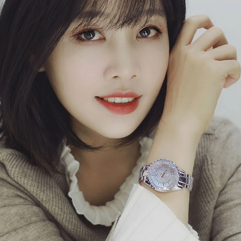 2023 New Alloy Band Wristwatch Gift Set Girls Luxury Diamond Quartz Watches