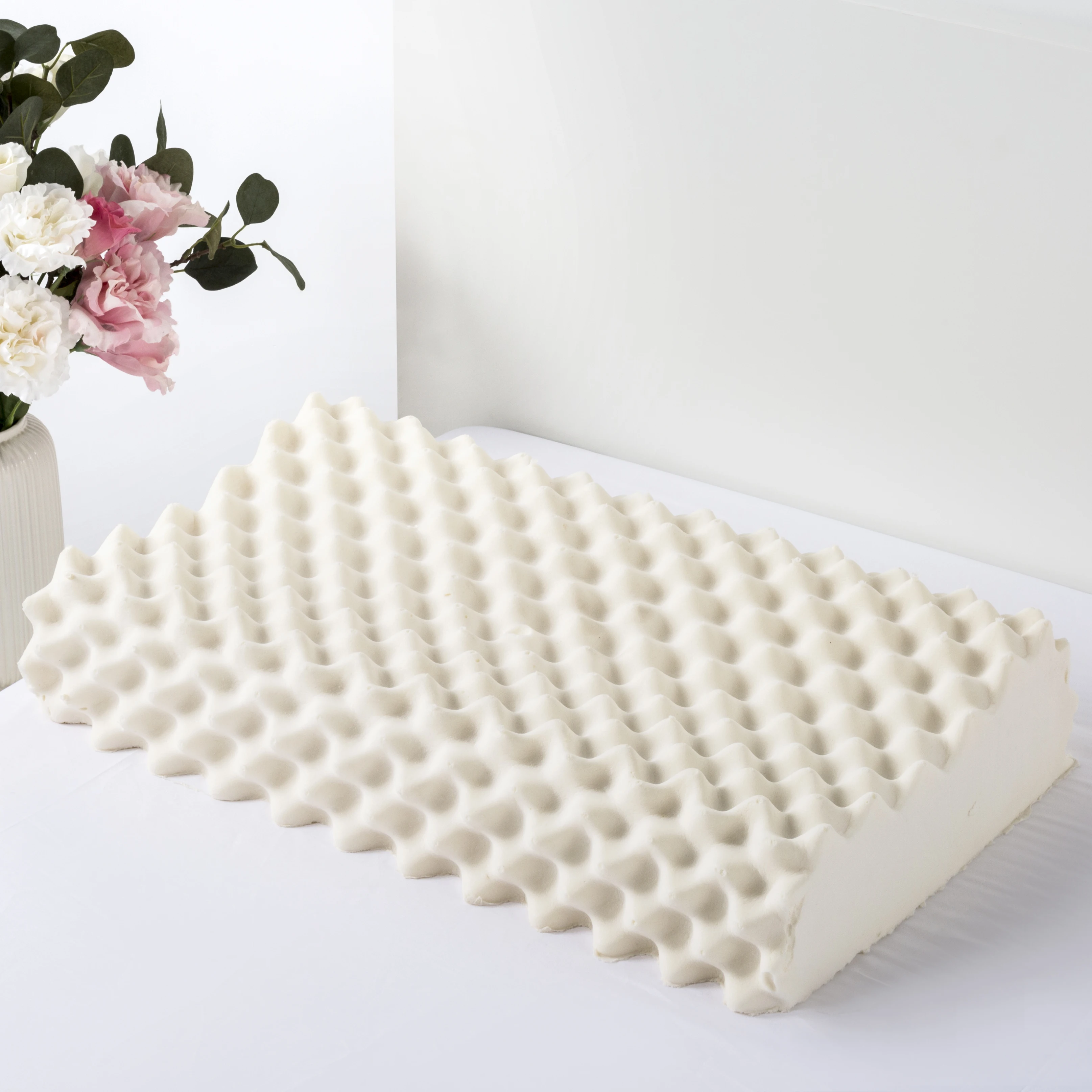 Good Quality Magic Sound Asleep Latex Foam Contour Rubber Pillow