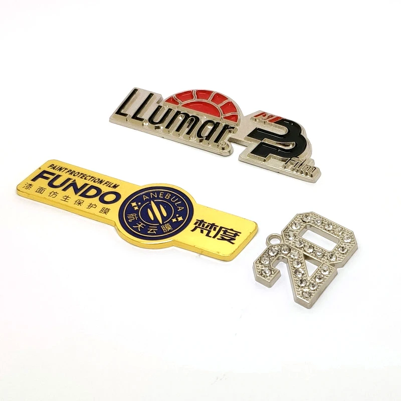 Пришивные этикетки для одежды дешевые пользовательские металлические дизайнерские с логотипом сумок