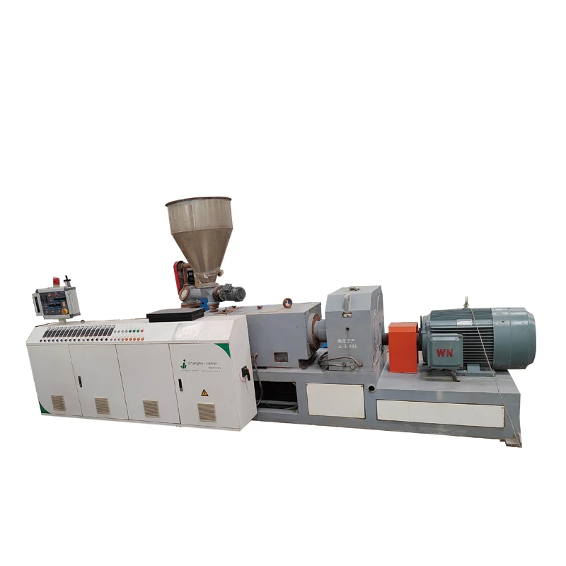 Используется PC PVC ламинат Нажмите Виниловая производственная линия камень пластиковые композитные напольные покрытия Экструзионная линия