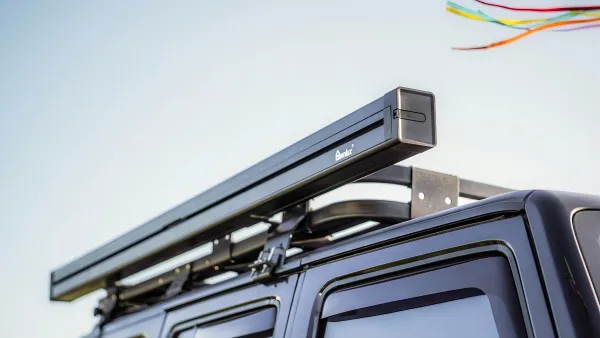 Wareda Outdoor Car Awning Tent Rooftop semi-auto Pull-Out Retractable UV50+ Camp Car Side Awning