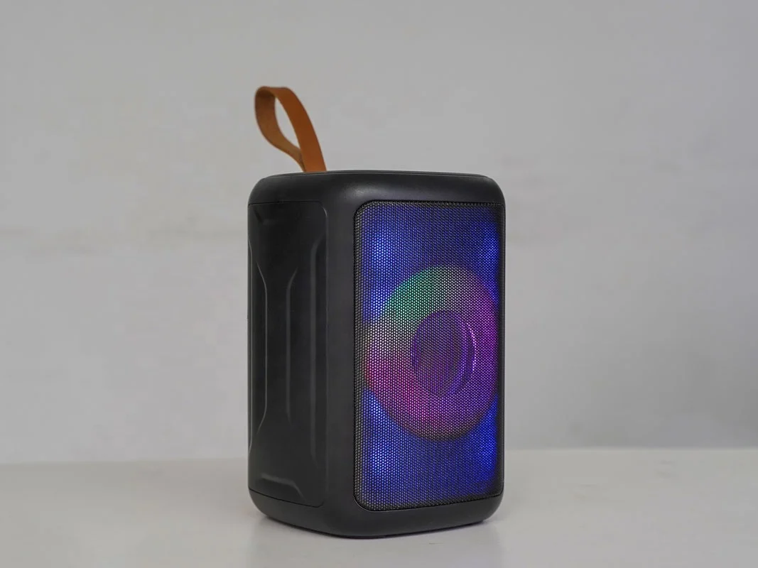 Wholesale Price 10W Mini Portable Wireless Bluetooth5.1 Speaker With RGB Light