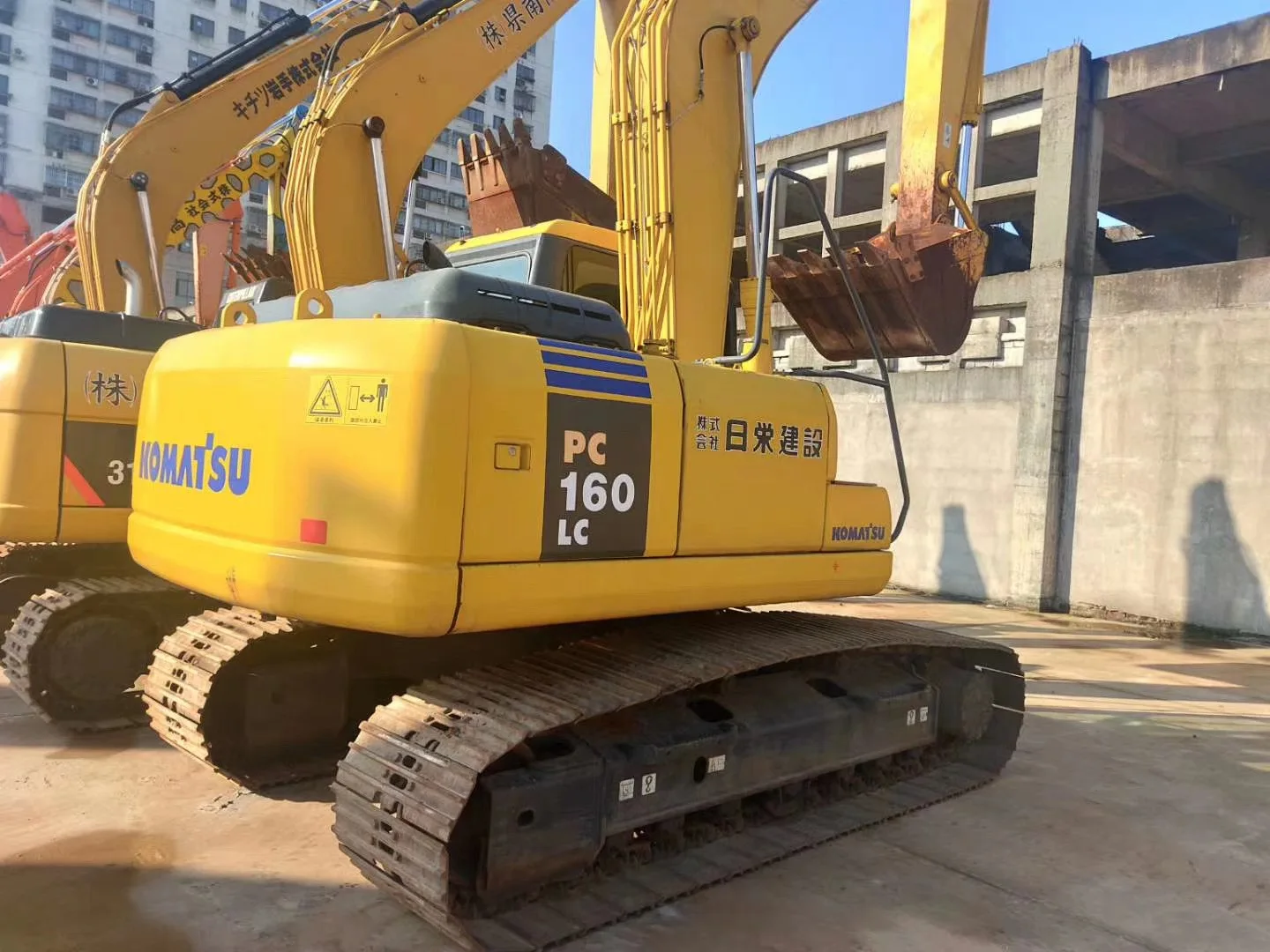 Discount Factory Outlet Best Price Machine Used Komatsu PC160 16 tons Medium Crawler Excavator In Stock.