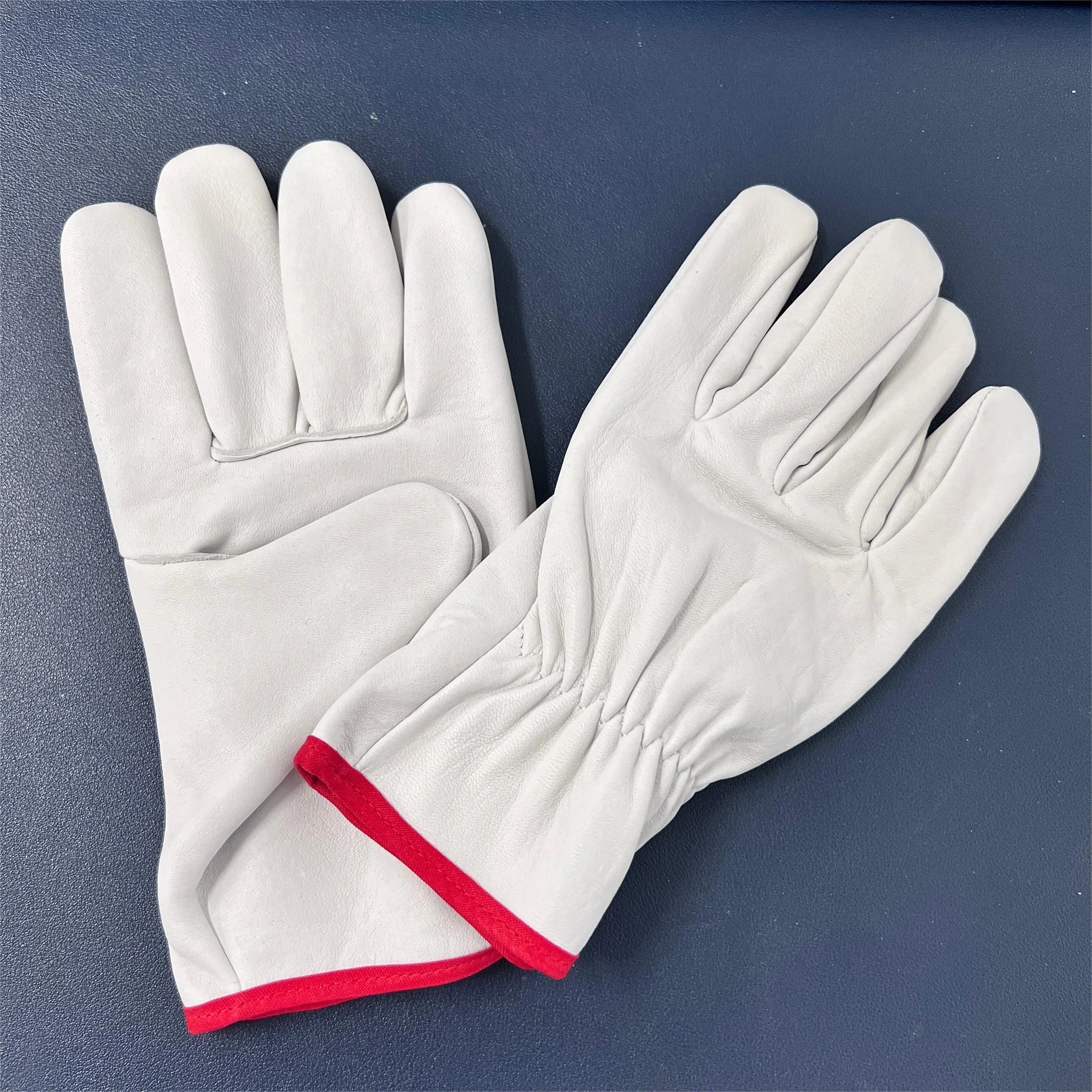 Soft pearl white gloves Goat  leather gloves