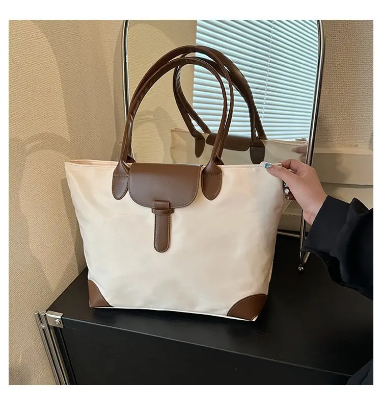 Customized Large Sports Duffle Bag Travel Weekender Overnight Bag  Woman Fancy Shoulder Handbag Tote Bag